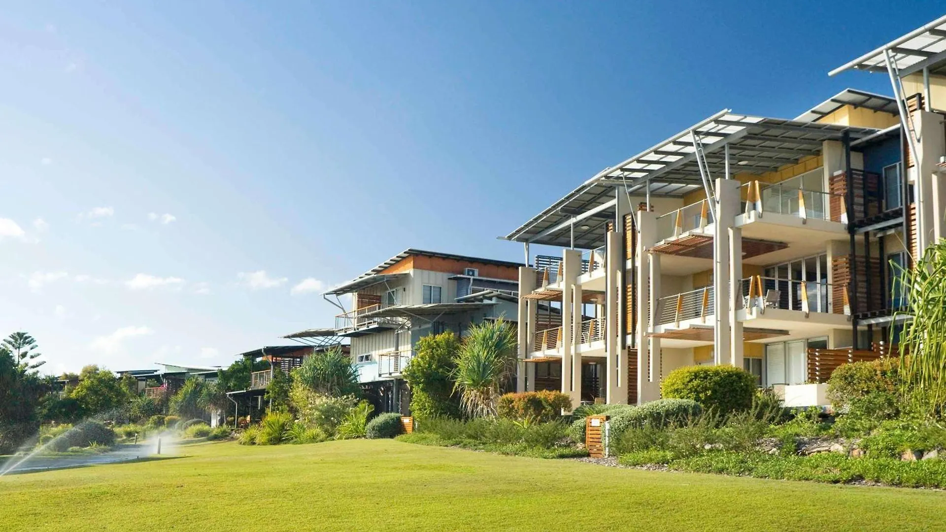 Resort The Sebel Twin Waters Hotel